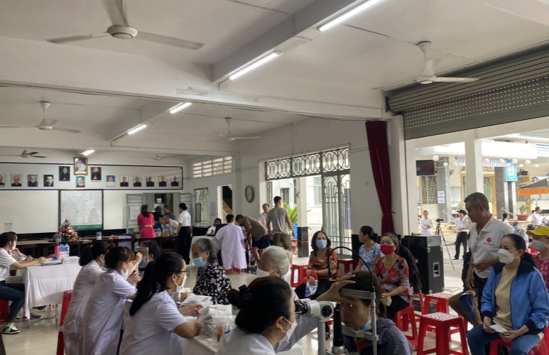 Chương trình khám cộng đồng tại Giáo Xứ Nhơn Hòa (Q.Tân Phú)